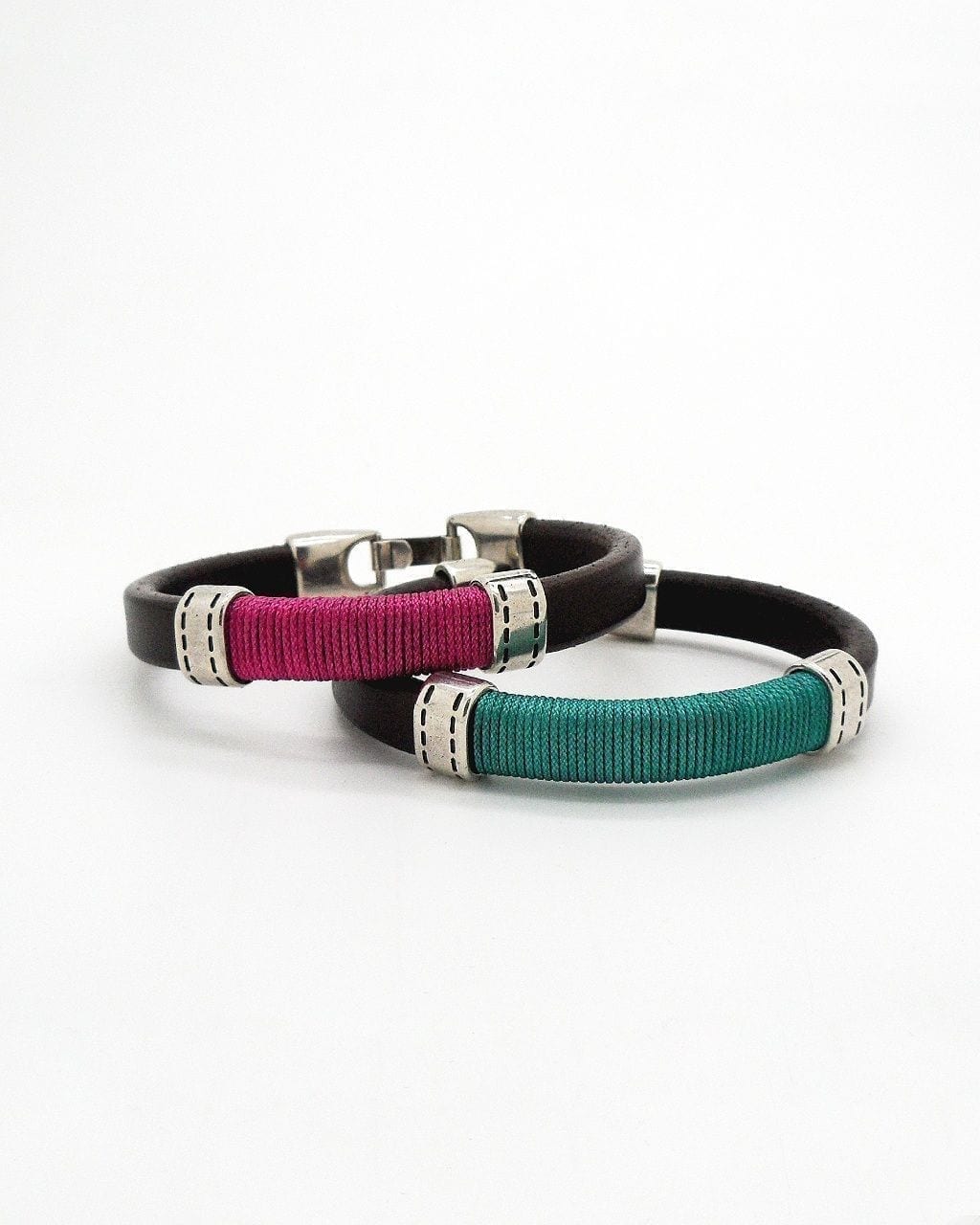 Galeria Kupka pulseras de cuero artesanales - leather wristbands handmade bracelets turquoise and pink